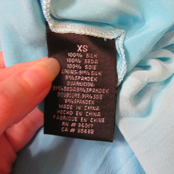 NWT Bebe blue handkerchief hem silk skirt XS extra small - Picture 8 of 9